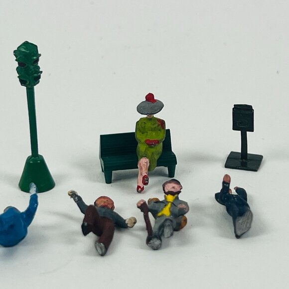Vintage Miniature 10 Piece Painted Lead Figures People Bench & Accessories - Picture 2 of 6